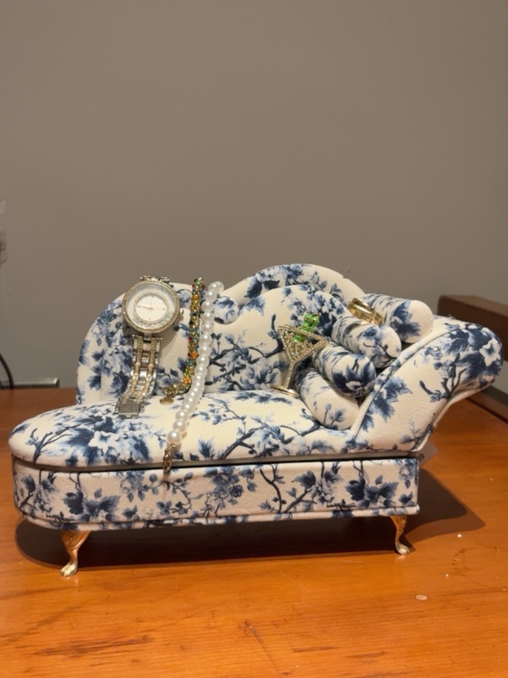 Blue Floral Jewelry Box  Chaise